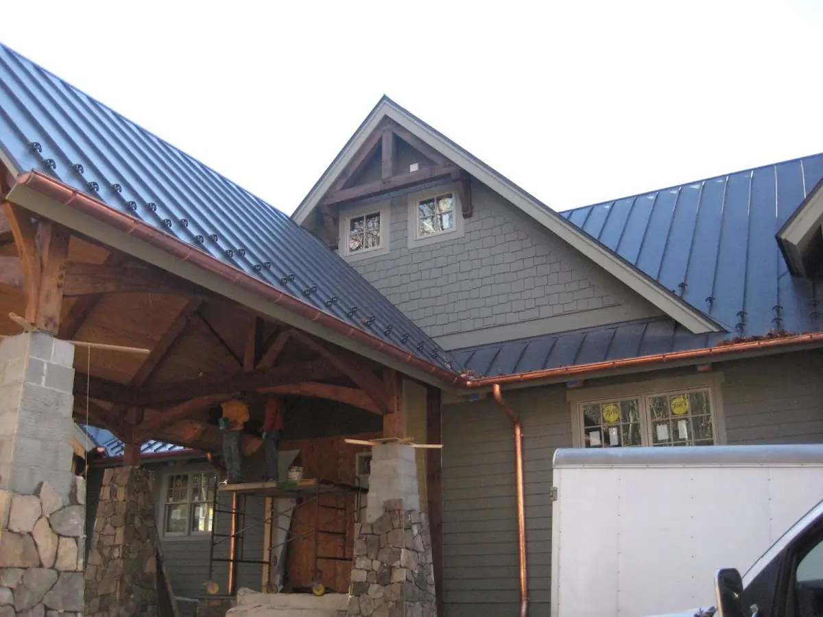 Craftsman Roofing team delivering quality roofing work in Marion